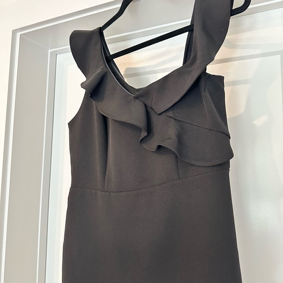 Express Off the Shoulder Ruffle Dress - Picture 5 of 6